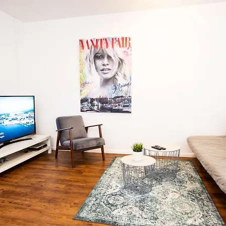 Moderne 2-Zimmer Wohnung! Wlan Und Netflix Inklusive! Zentral Gelegen In Der Historischen Altstadt! Stade Eksteriør billede