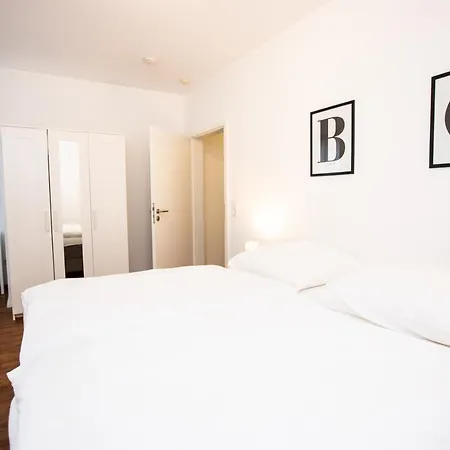 Moderne 2-Zimmer Wohnung! Wlan Und Netflix Inklusive! Zentral Gelegen In Der Historischen Altstadt! Stade Eksteriør billede
