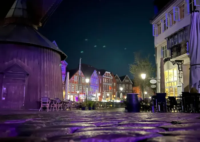 Moderne 2-Zimmer Wohnung! Wlan Und Netflix Inklusive! Zentral Gelegen In Der Historischen Altstadt!