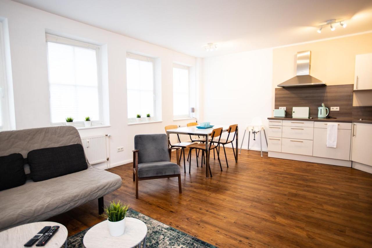 Apartment Moderne 2-zimmer Wohnung! Wlan Und Netflix Inklusive! Zentral Gelegen In Der Historischen Altstadt!